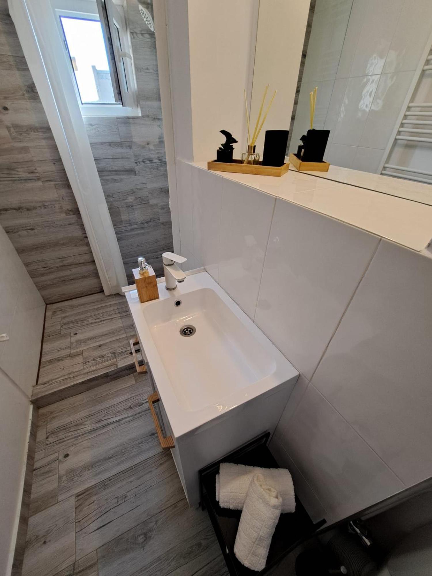 Station'S Loft Apartamento Iasi Exterior foto