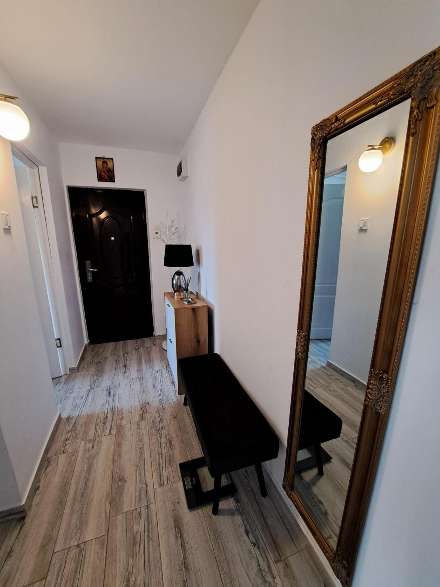 Station'S Loft Apartamento Iasi Exterior foto